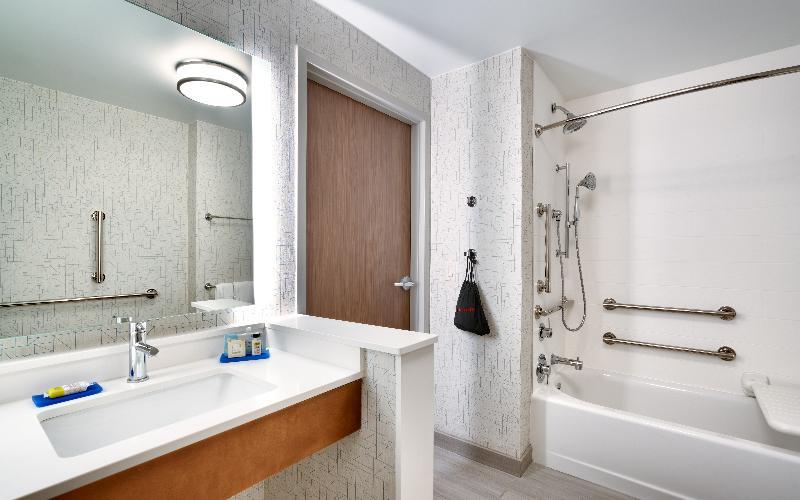 Holiday Inn Express & Suites - Gainesville I-75 By Ihg Ngoại thất bức ảnh