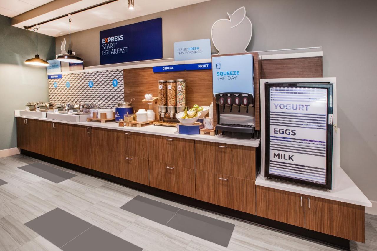 Holiday Inn Express & Suites - Gainesville I-75 By Ihg Ngoại thất bức ảnh